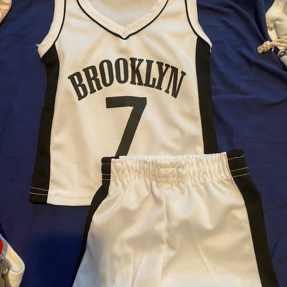 Baby Brooklyn Jersey set